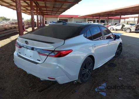 2025 Toyota Camry Xse из США, поврежденный, VIN 4T1DAACK6SU198804